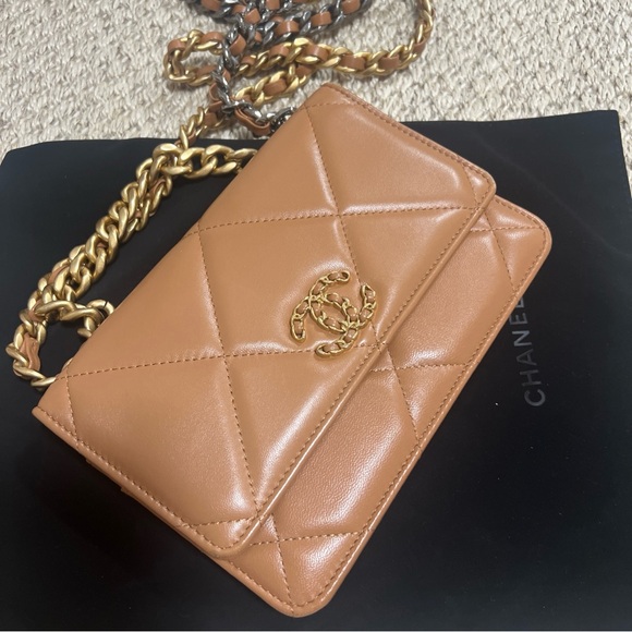 Chanel Brown Quilted Lambskin 19 Wallet on Chain Gold and Ruthenium Hardware - Picture 13 of 13